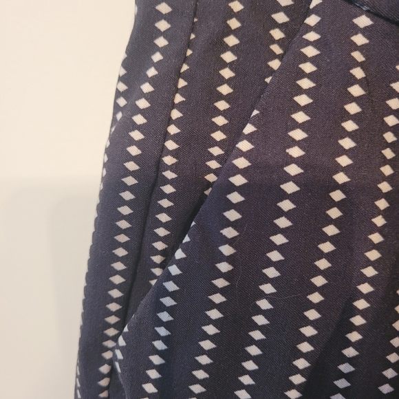 Pants - Picture 4 of 5